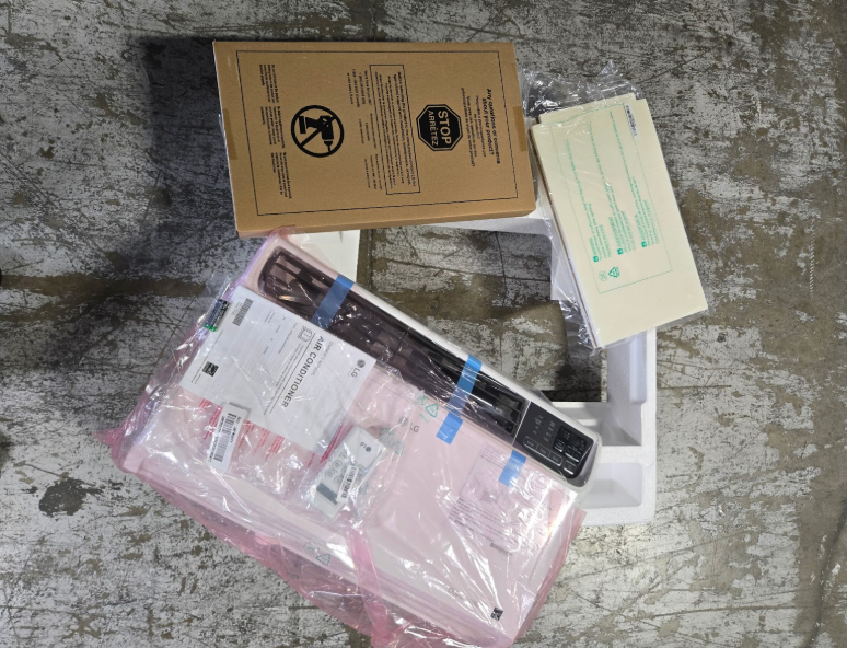 A/C Truckload — Mix of New, Return, Refurbished — 149 units / 21 pallets — FOB TX