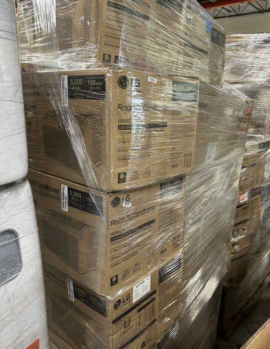A/C Truckload — Mix of New, Return, Refurbished — 149 units / 21 pallets — FOB TX