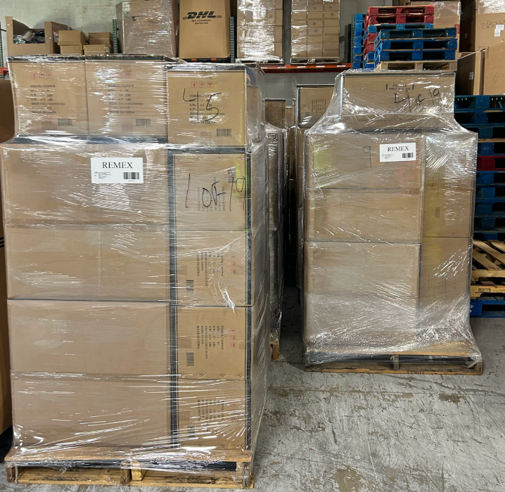 Antique Brass Pendant Ceiling Lights — New — 772 units / 17 pallets — FOB TX