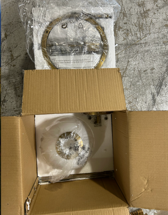 Antique Brass Pendant Ceiling Lights — New — 772 units / 17 pallets — FOB TX